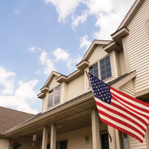 seamless-gutter-contractor-eden-prairie-custom-remodelers