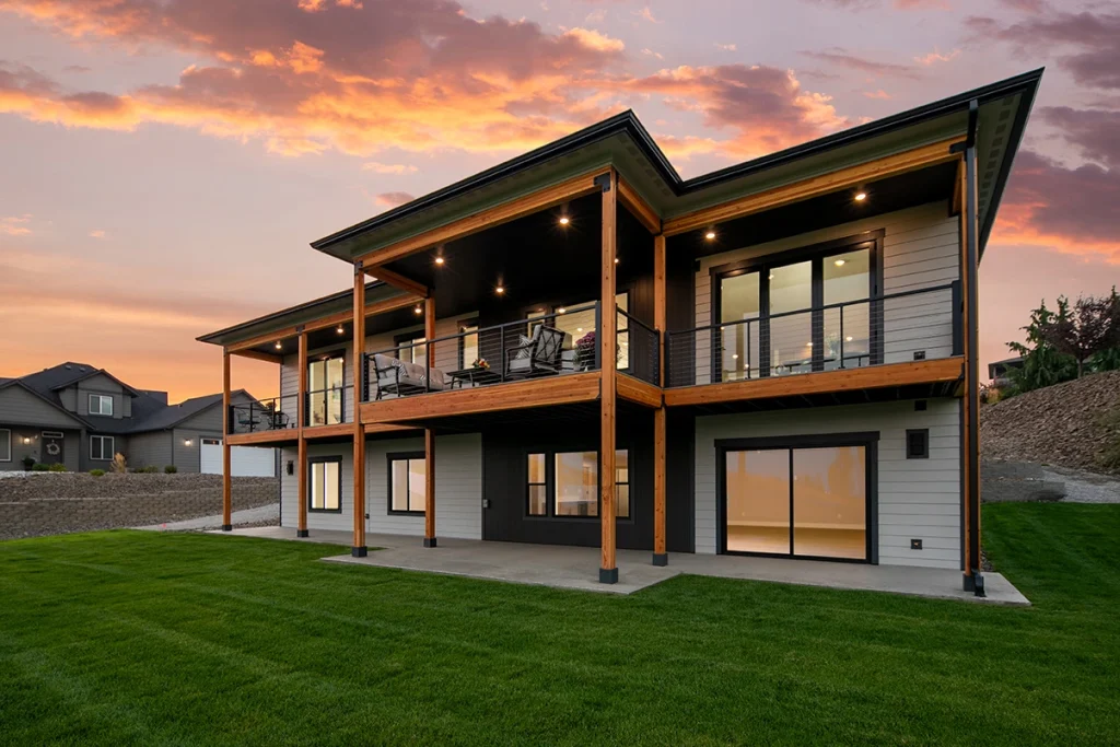 steel-siding-replacement-minneapolis-mn-custom-remodelers